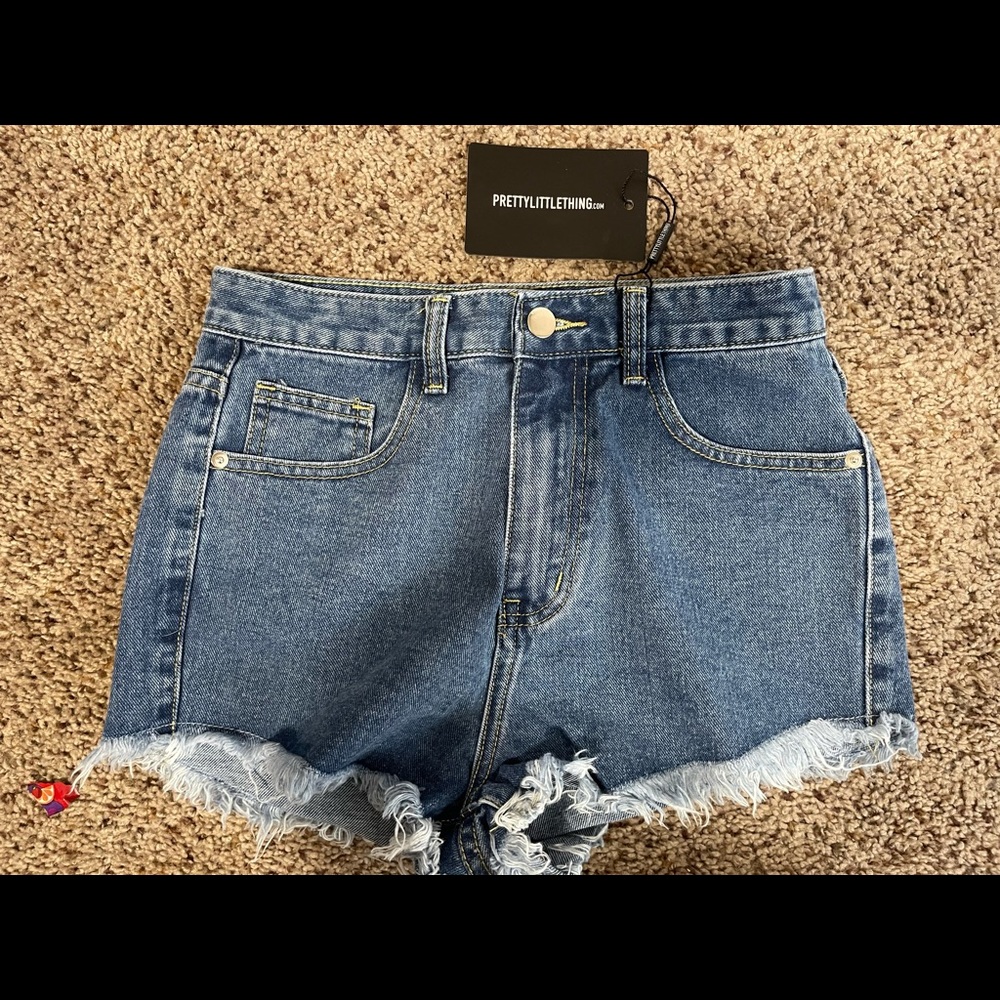 Mid Blue Wash Frayed Hem Denim Shorts